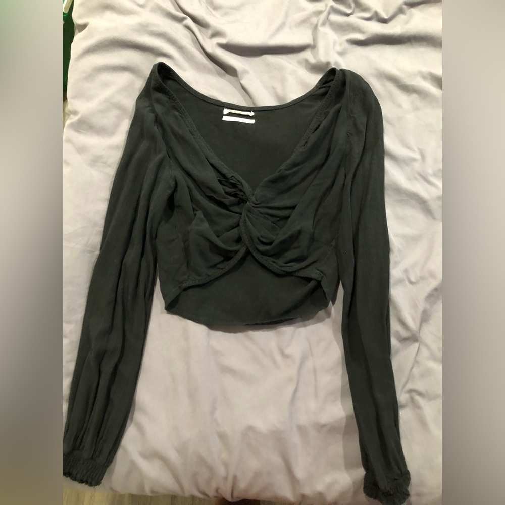 Urban Outfitters Black Cropped Long Sleeve